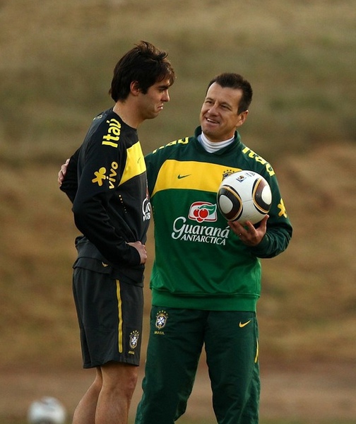 04a8ce445559e9f268fc6bb66a3491b5-getty-102232308rh007_brazil_train.jpg