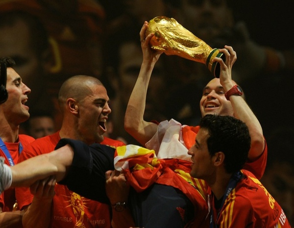 43c391d07d61eb7ea3e7574c6afbdd11-getty-fbl-wc2010-esp.jpg