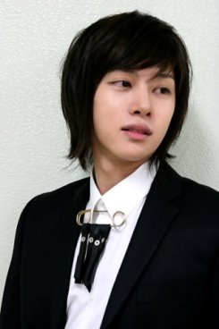 Hee chul (9).jpg