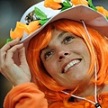 b799c91a86676fb04e0efd3f72e8f5e2-getty-fbl-wc2010-match61-uru-ned-supporters.jpg