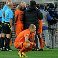 27eb7735764a2b448f997a517db9d13e-getty-fbl-wc2010-match64-ned-esp-trophy.jpg