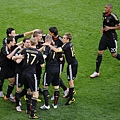 11c34c112304ac5a8ce5871d34defc0d-getty-fbl-wc2010-match59-arg-ger.jpg