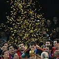 94a810b26a4058adf4976dc0597171b7-getty-fbl-wc2010-match64-ned-esp-trophy.jpg