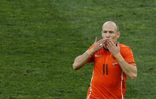 c47bcedb972ed871e728dee7131d6116-getty-fbl-wc2010-match53-ned-svk.jpg