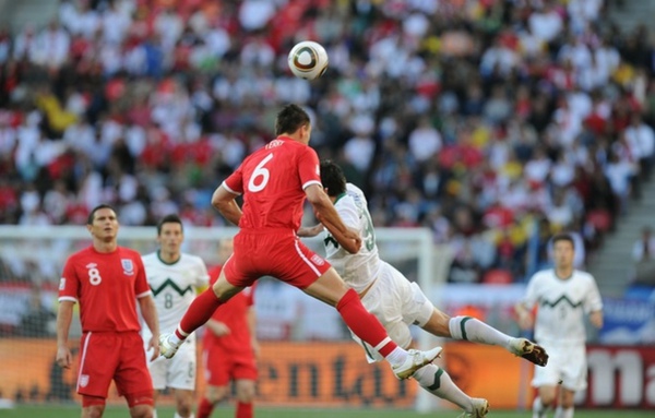 1856194035538a0781af6ce3ae193007-getty-fbl-wc2010-match37-slo-eng.jpg