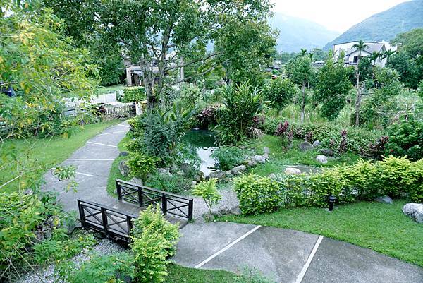 【花蓮旅宿】花蓮吉安金澤居民宿－會呼吸的綠色隧道民宿 ♥ 有