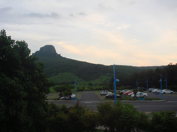 大尖山飯店外面的風景