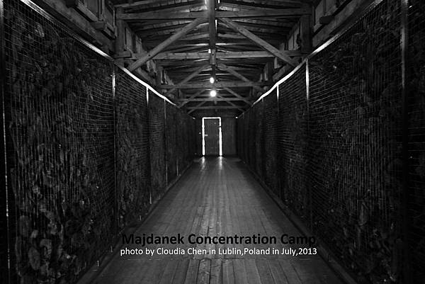 Majdanek Concentration Camp 6a.jpg
