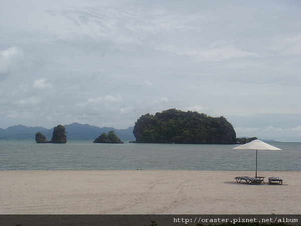 Tanjung Rhu Beach