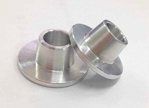 Re: [討論] 底盤襯套那麼神？