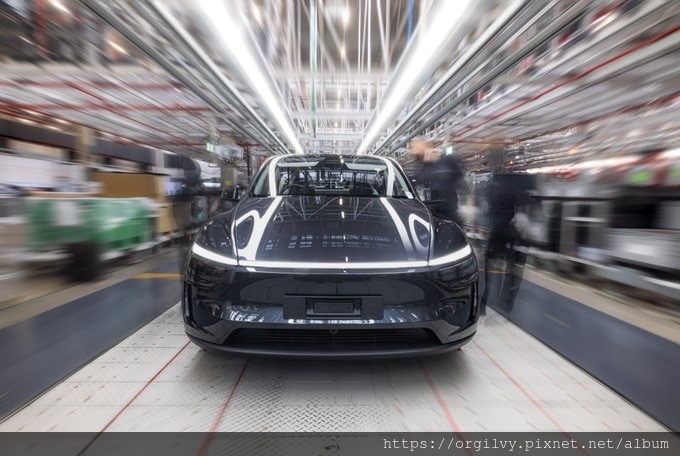 [ 管理怎麼聊?] 馬斯克為什麼排斥機械車門鎖?---後現代