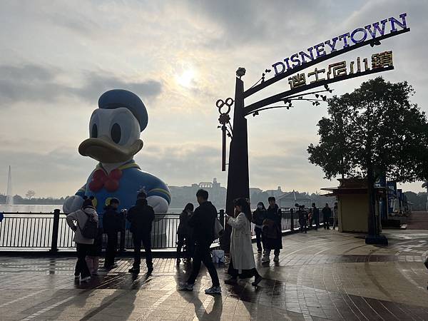 /tmp/php7uAYql /tmp/php7uAYql