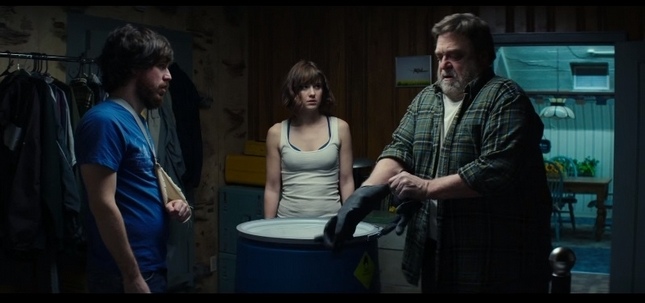 10 Cloverfield Lane2.jpg