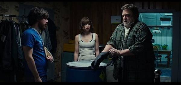 10 Cloverfield Lane2.jpg