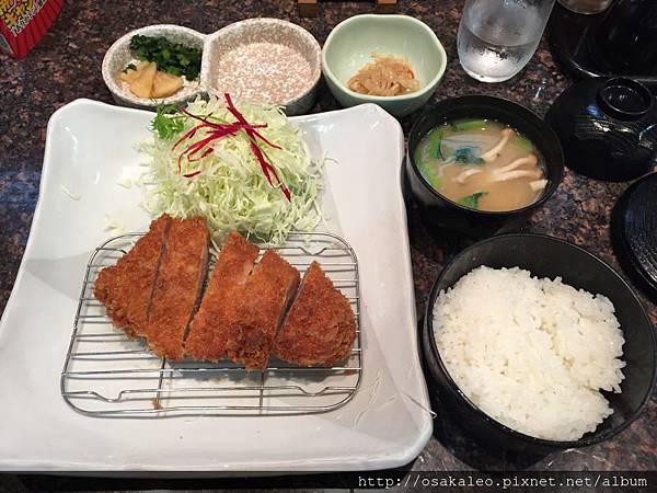 IMG_5876.JPG IMG_5876.JPG