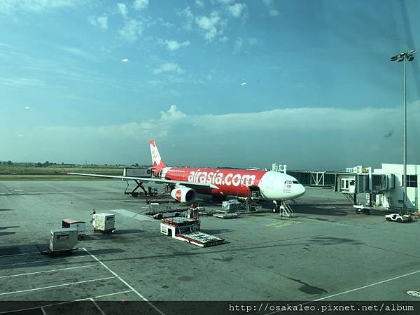 2018吉隆坡D4.1 吉隆坡機場→桃園機場、亞航機上餐：雞