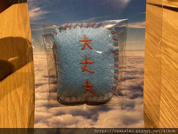 [閒聊] 大叔之愛in the sky 周邊 大大大御守