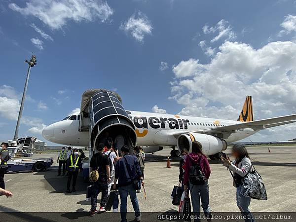 [食記] 台灣虎航飛機餐 韓式炸雞餐
