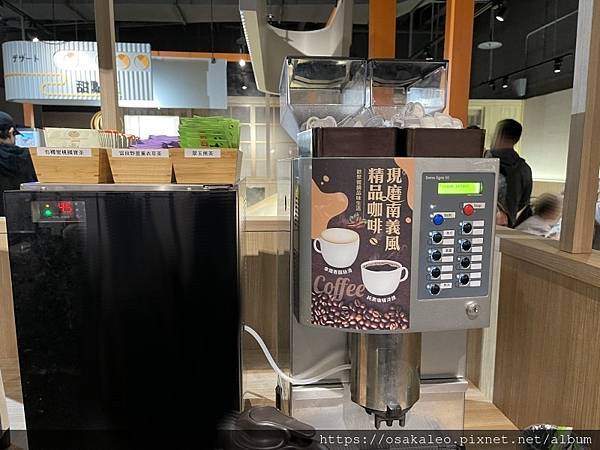 IMG_4915.JPG IMG_4915.JPG