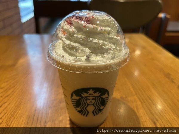 [食記] 繽紛派對奶霜星冰樂