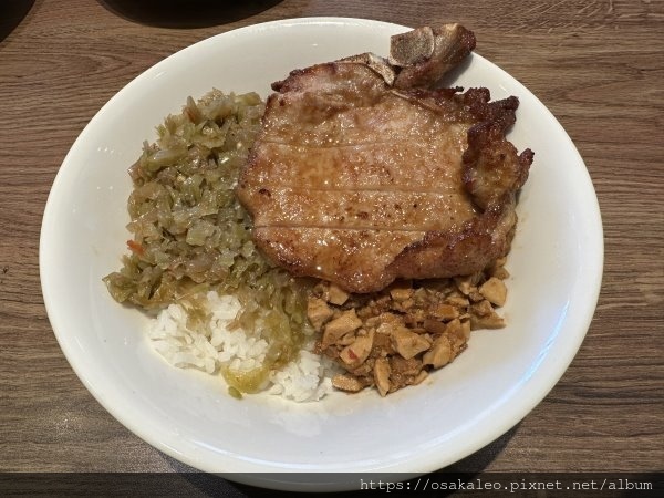 [食記] 淡水 黑殿飯店