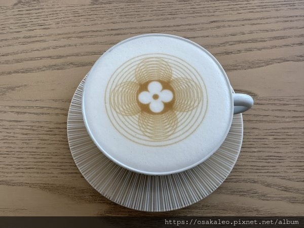 [食記] 大阪 Le CaféV (LOUIS VUITTON 咖啡廳)