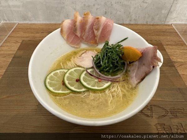 [食記] 台北 柑橘SHINN-魚水 柑橘鮮魚淡麗拉麵 