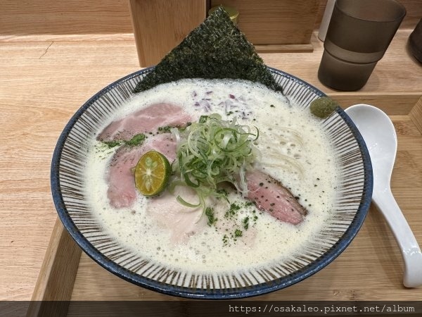 [食記] 台北 數寄屋辻葉柚子塩鷄白湯拉麵專門店 