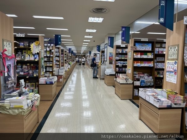 23日本D13.3 靜岡 さわやか漢堡排、淳久堂書店