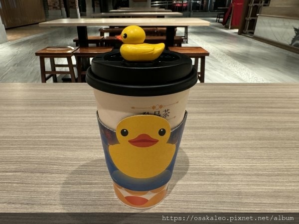 【全家】超可愛黃色小鴨杯塞! 【全家】超可愛黃色小鴨杯塞!