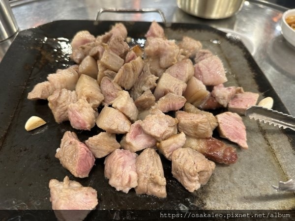 23釜山D4.8 和平金海烤豬肉