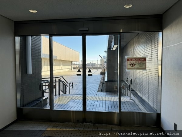 24東京大阪D1.2 成田機場 寶可夢商店、星巴克、UNIQ