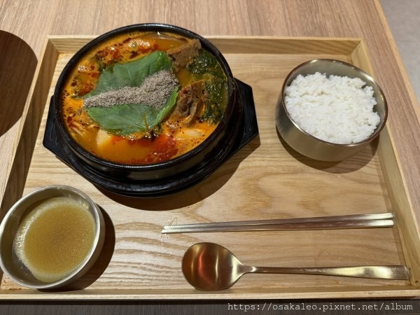 [食記] 台北 K Plan 韓金筷馬鈴薯排骨湯