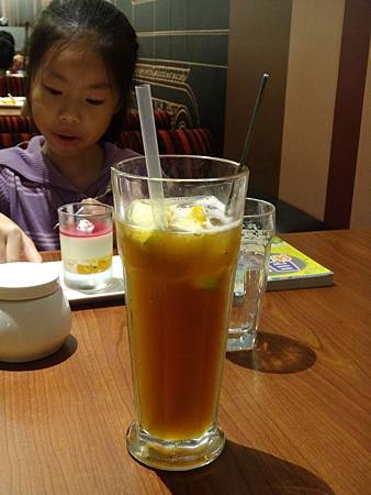 古拉爵2015_0705_121702AA.JPG 古拉爵2015_0705_121702AA.JPG