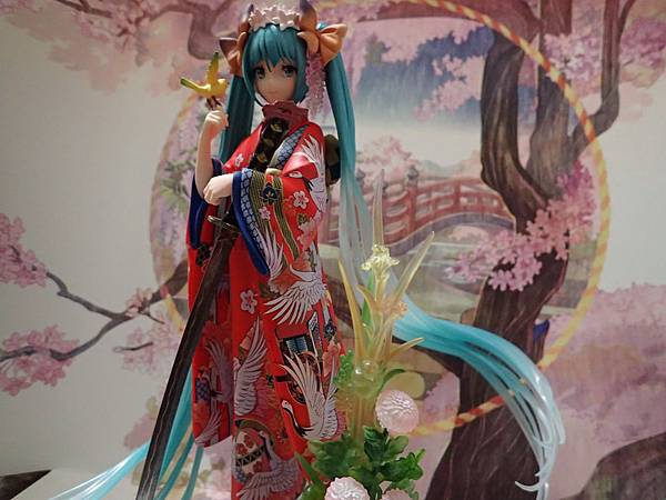 初音ミク ～花色衣～ 1/8 完成品フィギュア