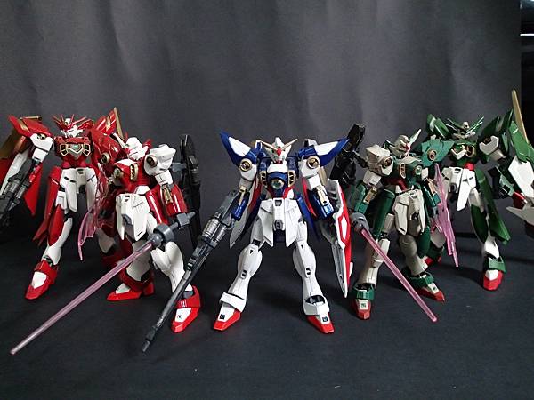 Wing Gundam (s)