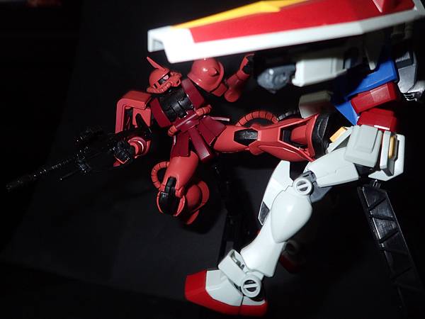 Char's Zaku II Kick !!