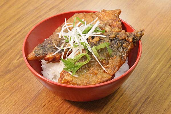 c1-16913-3.jpg c1-16913-3.jpg