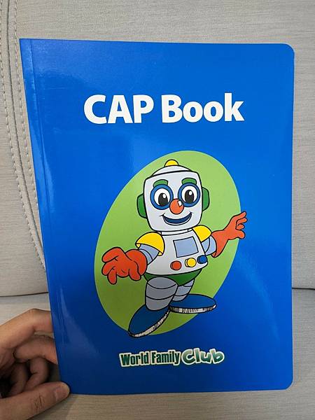 LINE_ALBUM_220510_12