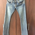 no8 Levi's 淺刷長褲504 尺寸是3 medium （約27腰）