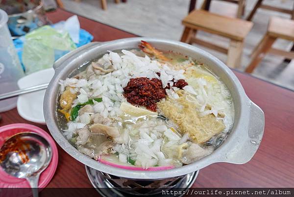 台中北屯.滷肉飯吃到飽的百元火鍋@原湯火鍋
