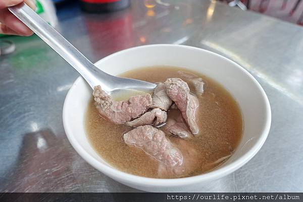 逢甲.幸福暖身的台南牛肉湯@其森牛肉湯逢甲店