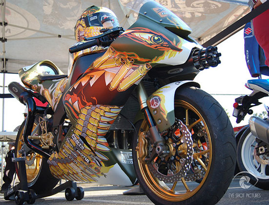 Custom-Paint-Sportsbike-14.jpg