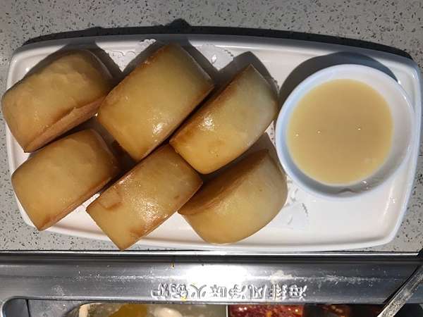 火鍋不一定是主角點心也很好吃 海底撈火鍋 Ours 美食日記 痞客邦