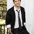 Castiel-aka-Misha-Collins-Promotion-Pictures-supernatural-2465743-967-1450.jpg