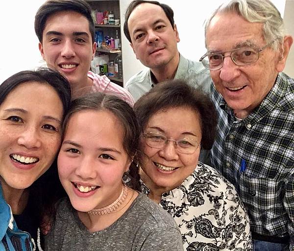 The Habeckers 全家福.jpg