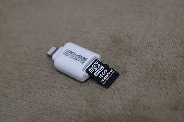 Photofast Card Reader_15.JPG