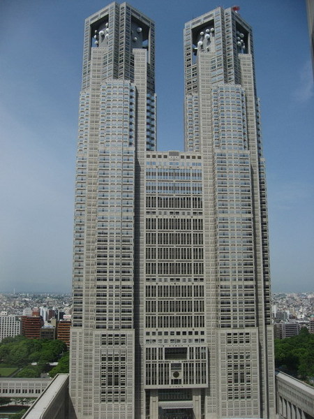 京王飯店窗景 東京都廳