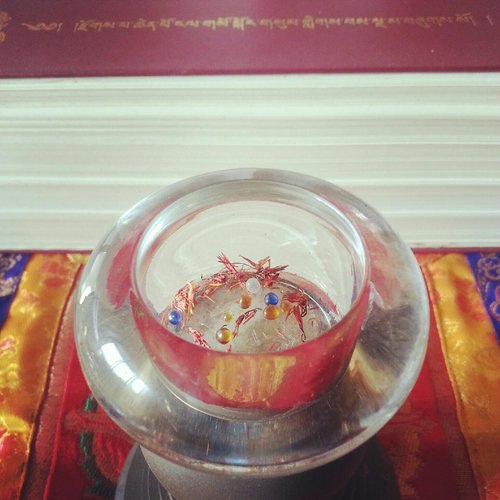 怙主‧敦珠仁波切(Jigdral Yeshe Dorje) 法體幻化所顯舍利