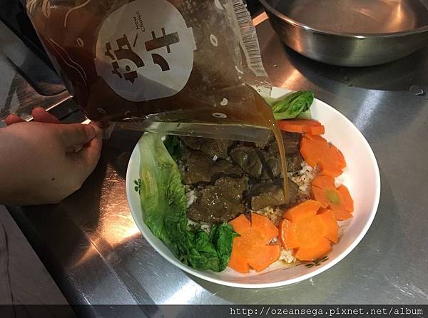 白飯加入湯底.jpg